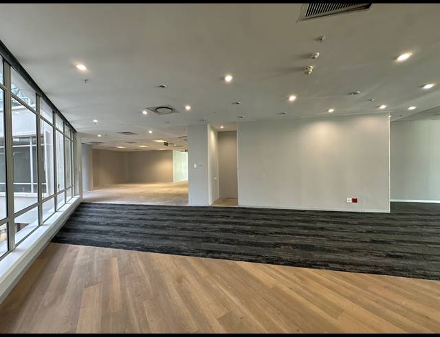 834M² OFFICE TO LET IN SANDTON CENTRAL